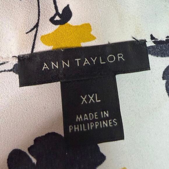 Ann Taylor Plus Size XXL White Black and Yellow Button Down Blouse Top - Picture 3 of 4